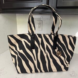 Authentic Brand New Michael Kors Black/ Cream Zebra Print Canvas Large Tote Bag